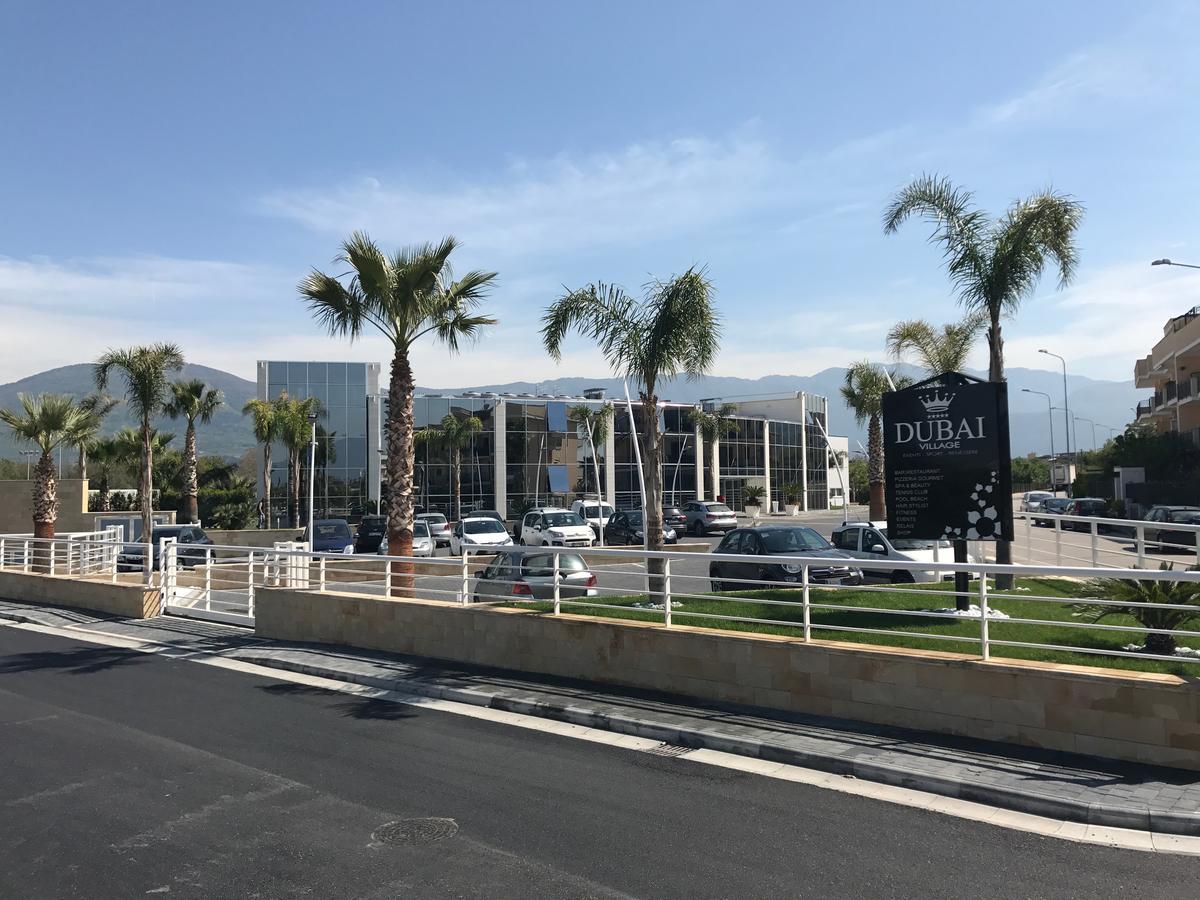 Dubaivillage Camposano المظهر الخارجي الصورة
